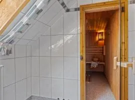 3 Bedroom Gorgeous Apartment In Højer