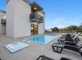 Awesome Home In Murter