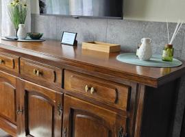 Pokoje Ługowa blisko SUNTAGO, DEEPSPOT "2"، فندق في مشتشونوف