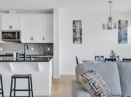 Bright Spacious House - 4mins Hospital - Dream Patio
