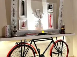 Ma Maison Cleopatra, PREMIUM