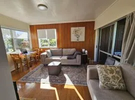 Fletcher Christian Apartments - Isabella Suites