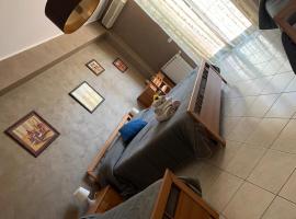 Casabella rooms，位于里波斯托的酒店