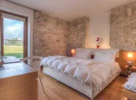 New Villa Carlotta