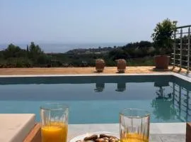 Olive Βay Villa