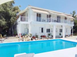 Xenia & Antonis, hotel v destinaci Nikiana