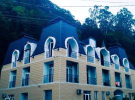 Kalestemoni, hotel v destinaci Kvariat'i