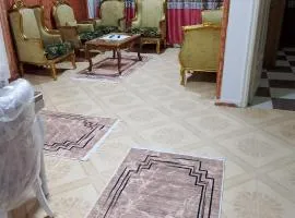 استمتع بالهواء البحري والمناظر الطبيعية Spacious Green View Apartm