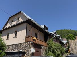 Mountain Chalet Donovaly with Sauna & Jacuzzi, hotel a Donovaly