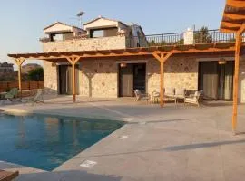 Alestone Villa by the sea