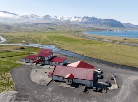 Kirkjufell Guesthouse and Apartments, habitació en una casa particular a Grundarfjordur