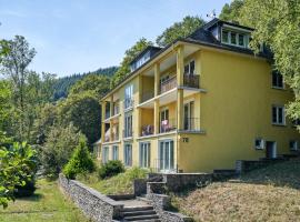 Monteurwohnungen - Romika Apartments - Nähe Trier - großer Parkplatz, Hotel in Gusterath
