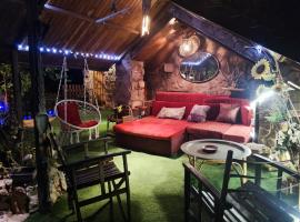 Viviendas Uso Turisitico, Al BUHAR, hotel in Torrejón del Rey