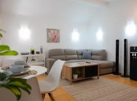 Airport Apartaments Una
