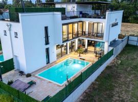 Luxe Waters Retreat, ξενοδοχείο στο Μόσταρ