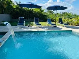 Villa Aguacate Near the Beach
