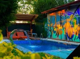 Villa with Hot Pool
