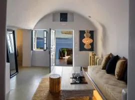 Nostos Apartments