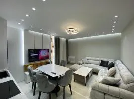 EVIS Apartament qera ditore FIER