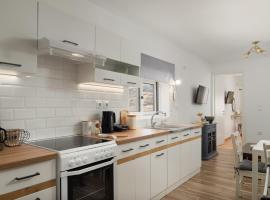 Houlia home &delta;&iota;&alpha;&mu;&epsilon;&rho;ί&sigma;&mu;&alpha;&tau;&alpha; &mu;&epsilon; &delta;&omega;&rho;&epsilon;ά&nu; &chi;ώ&rho;&omicron; &sigma;&tau;ά&theta;&mu;&epsilon;&upsilon;&sigma;&eta;&sigmaf;