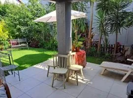Luxury Garden Retreat 2B Sandton