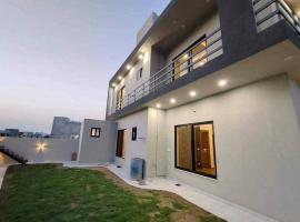 The But Apartment Homes Islamabad, villa i Dargai