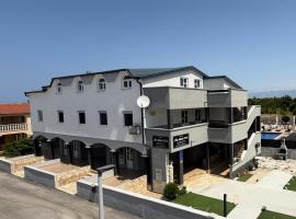La diva Eva, hotel a Vir