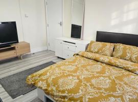 Bright & Modern Double Rooms in Central East London, hotel en Londres