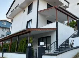Ege Naz Villa