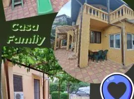 Casa Family