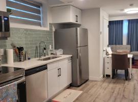 Newly Built Private Basement Suite in Prescott, hotel in Spruce Grove