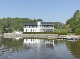 Haileybury Lakehouse