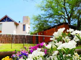 Cabañas Villa las Lomas, hotel in Potrero de los Funes