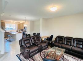 Calgary Airport Getaway Spacious 3BR Full Home, villa em Calgary