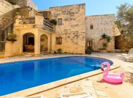 Bebbuxija Pool Farmhouse Gozo - Happy Rentals