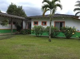 RESTAURANTE Y ALOJAMIENTO EL NUDO COCINA Y CAFE