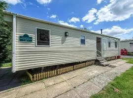 Superb Caravan With Free Wifi At Southview Park Ref 33033E