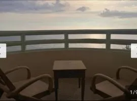 Rayong VIP condo Thai style