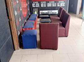 After Labour, hotel v destinaci Onsou