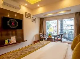 Sandoz Palm Retreat - Mall Road, Mussoorie