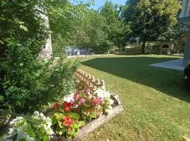 Tranquil Retreat - "Villa Green Oasis"