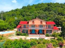 B&B Julia