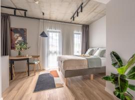 Noli Gdansk Old Town، فندق يسمح بالحيوانات الأليفة في غدانسك