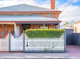 The Beach Cottage Nook
