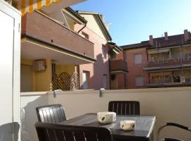 Renovated flat with pool and terrace near the beach