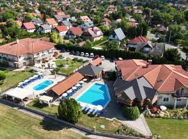 Villa Plattensee, 3hvězdičkový hotel v destinaci Vonyarcvashegy