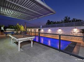 וילה ויליז'ן, hotel v destinaci H̱azon