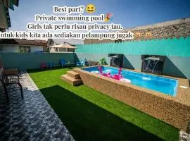 Private Pool Homestay Al-Qari