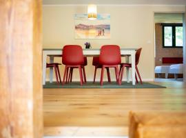 Große Wohnung mit Loggia, Hotel in Templin