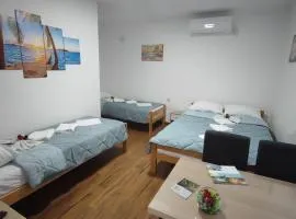TNT accommodation
